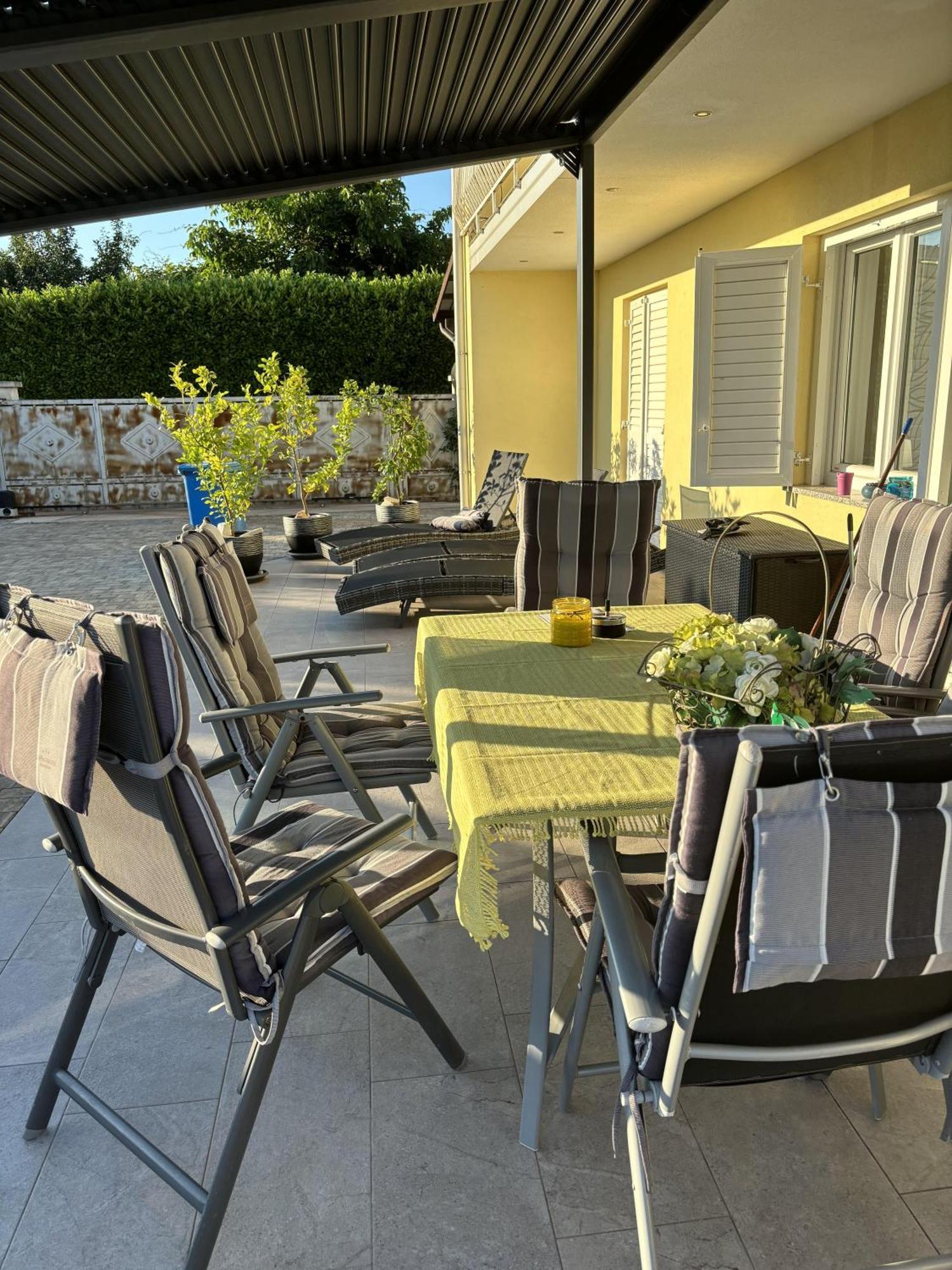 Villa Elke Maria With Overflow Pool And Hydromassage Novigrad  Екстер'єр фото